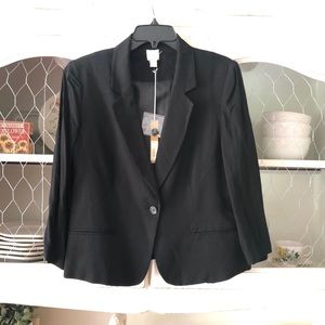 LC LAUREN CONRAD BLACK CROP FITTED JACKET 😎